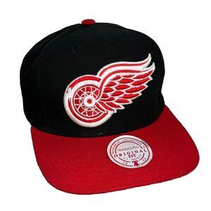 Detroit‎ Red Wings Mitchell & Ness SnapBack Adjustable Hat Red black  Big Logo